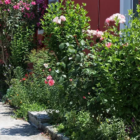 아파트 With Parking Space Kampor, Rab - 4972